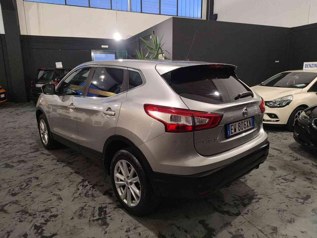 Nissan Qashqai 1.2 DIG-T 360 - foto 3 di 4