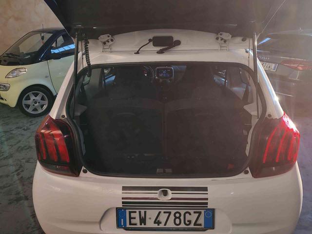 Peugeot 108 VTi 68 3 porte Active TOP!, del 2014, 150.000 km, in vendita a Cassinetta Di Lugagnano (MI)