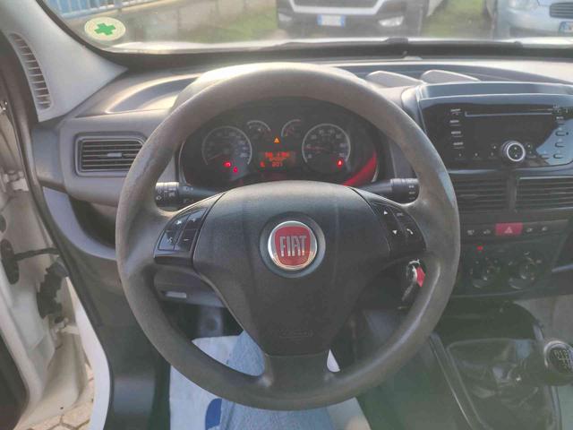 Fiat Doblo Dobl� 1.4 T-Jet Natural Power PC-TN Cargo Lamierat usato a CASSINETTA DI LUGAGNANO