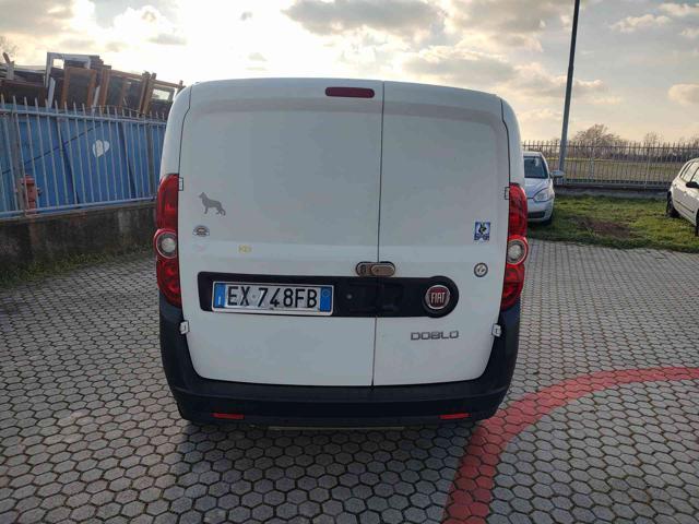 Fiat Doblo Doblò 1.4 T-Jet Natural Power PC-TN Cargo Lamierat, del 2014, 184.000 km, in vendita a Cassinetta Di Lugagnano (MI)