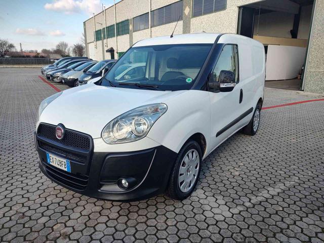 Fiat Doblo Dobl� 1.4 T-Jet Natural Power PC-TN Cargo Lamierat - foto 2 di 4