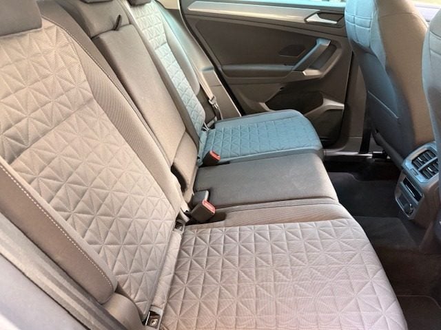 Volkswagen Tiguan 2.0 TDI 150 CV SCR DSG Life, del 2021, 139.000 km, in vendita a Sesto San Giovanni (MI)