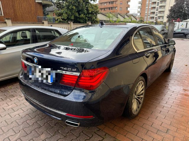 BMW 740 d xDrive Eccelsa - foto 4 di 4