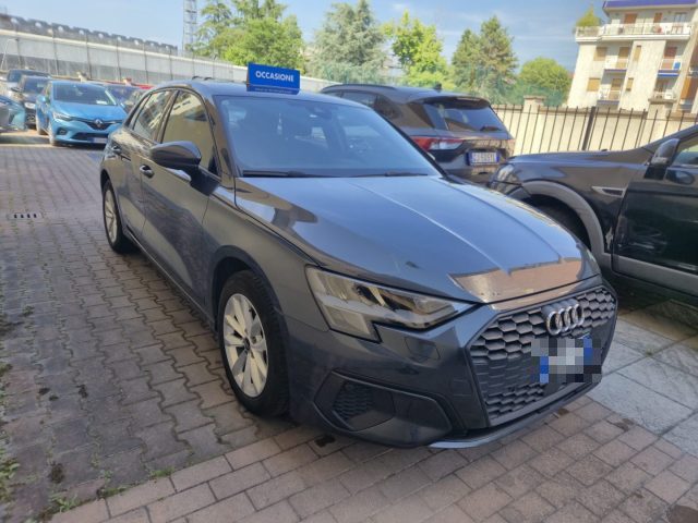 Audi A3 SPB 30 TFSI Business - foto 3 di 4