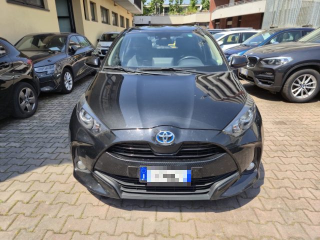 Toyota Yaris 1.5 Hybrid 5 porte Business - foto 2 di 4