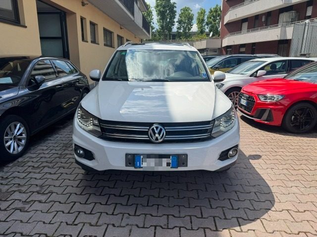 Volkswagen Tiguan 2.0 TDI 140CV 4MOTION DSG Sport & Style TETTO PANO - foto 2 di 4