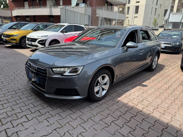 Audi A4 Avant 2.0 TDI 150 CV S tronic Business usato a SESTO SAN GIOVANNI