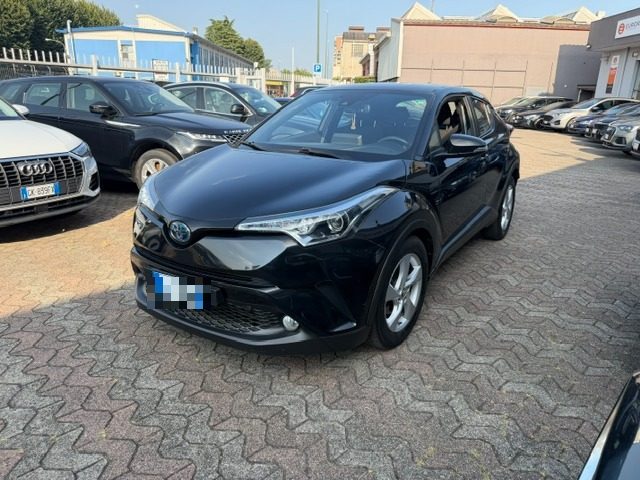 Toyota C-HR 1.8 Hybrid E-CVT Active usato a SESTO SAN GIOVANNI