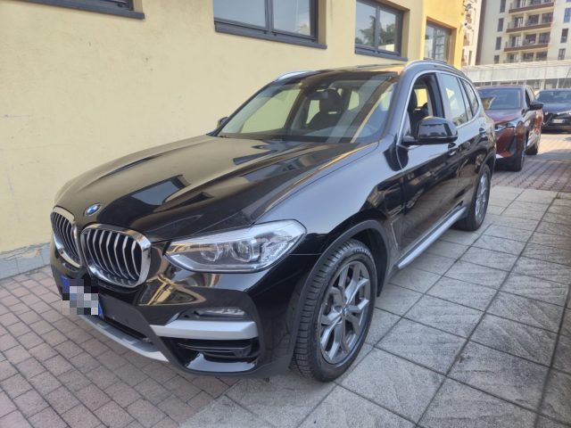 BMW X3 xDrive30e xLine - foto 2 di 4