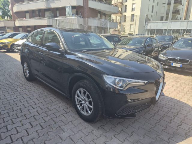 Alfa Romeo Stelvio 2.2 Turbodiesel 190 CV AT8 Q4 Business - foto 3 di 4