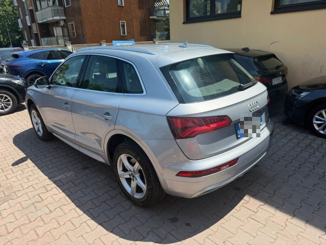 Audi Q5 40 TDI 204 CV quattro S tronic Business Sport - foto 2 di 4