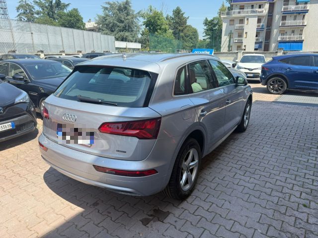 Audi Q5 40 TDI 204 CV quattro S tronic Business Sport - foto 4 di 4