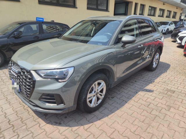 Audi Q3 45 TFSIe PHEV S tronic Business usato a SESTO SAN GIOVANNI