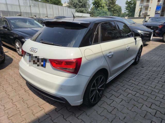 Audi A1 SPB 1.6 TDI S tronic Attraction - foto 4 di 4