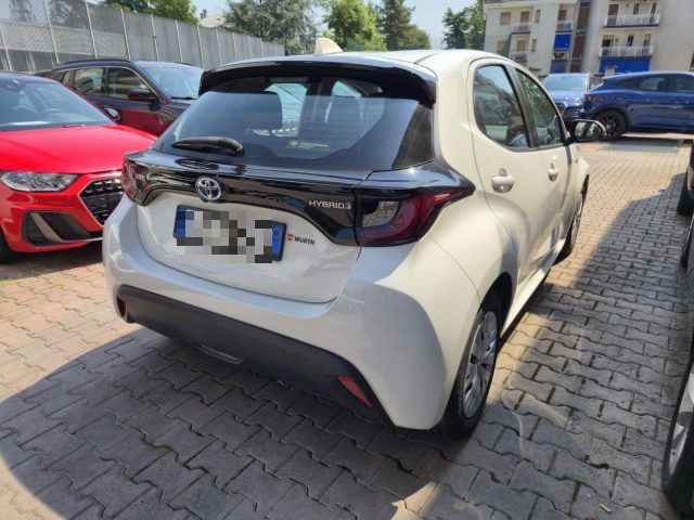 Toyota Yaris 1.5 Hybrid 5 porte Business - foto 4 di 4