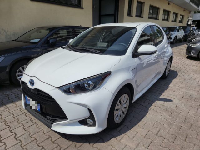 Toyota Yaris 1.5 Hybrid 5 porte Business usato a SESTO SAN GIOVANNI