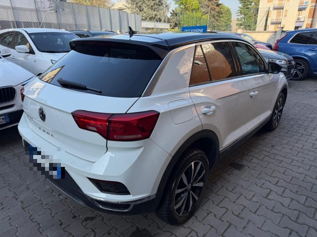 Volkswagen T-Roc 1.0 TSI 115 CV Style BlueMotion Technology usato a SESTO SAN GIOVANNI