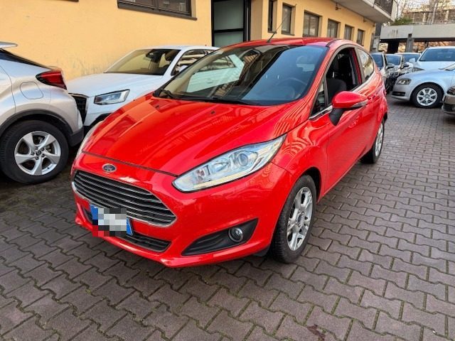 Ford Fiesta 1.5 TDCi 75CV 3 porte Titanium usato a SESTO SAN GIOVANNI