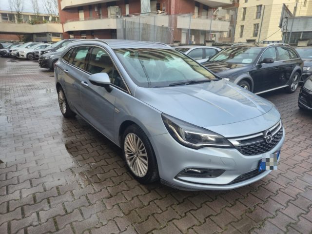 Opel Astra 1.6 CDTi 110CV Start&Stop Sports Tourer Innovation - foto 2 di 4