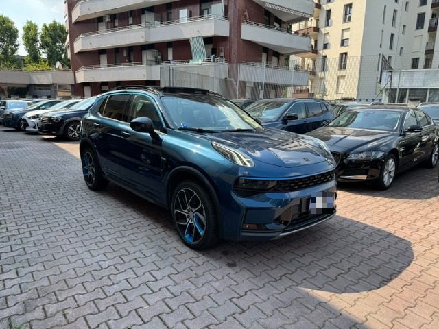 Lynk & Co 1 PHEV - foto 3 di 4