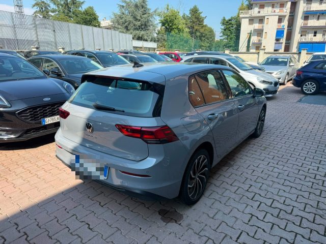 Volkswagen Golf 2.0 TDI DSG SCR Life - foto 4 di 16