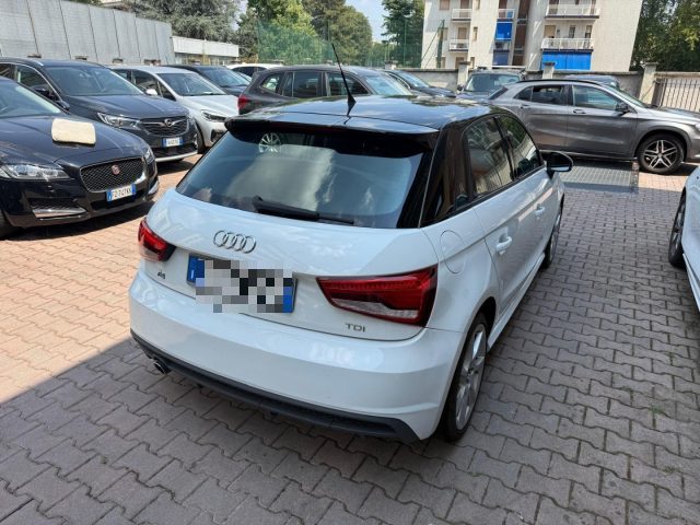 Audi A1 1.4 TDI Admired - foto 3 di 4