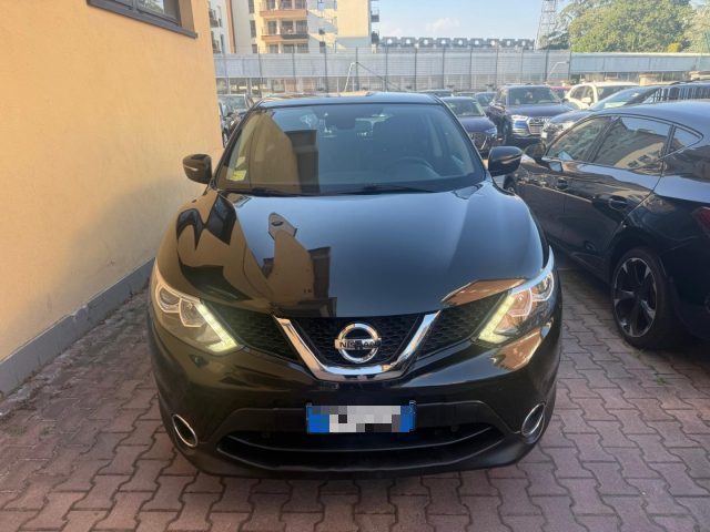 Nissan Qashqai 1.2 DIG-T Acenta - foto 2 di 4