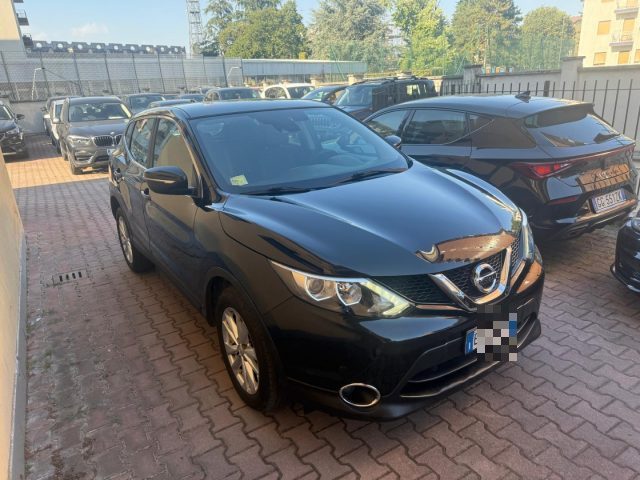 Nissan Qashqai 1.2 DIG-T Acenta - foto 3 di 4