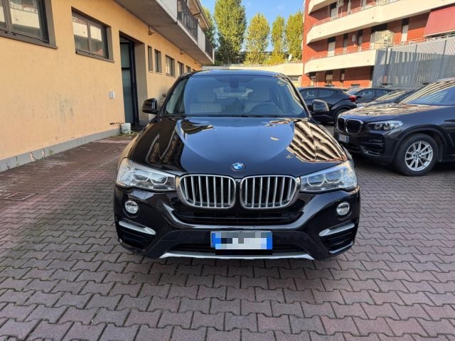 BMW X4 xDrive20d Business Aut. - foto 2 di 4