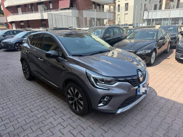 Renault Captur Plug-in Hybrid E-Tech 160 CV Techno - foto 4 di 4