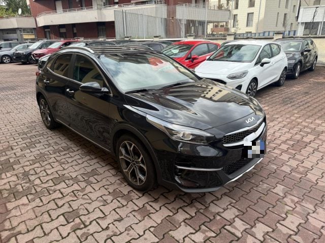 Kia XCeed 1.0 T-GDi GPL High Tech - foto 4 di 12