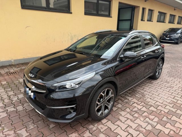 Kia XCeed 1.0 T-GDi GPL High Tech, del 2022, 83.000 km, in vendita a Sesto San Giovanni (MI)