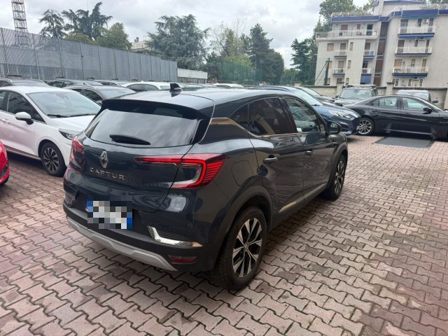 Renault Captur Full Hybrid E-Tech 145 CV Techno - foto 4 di 12