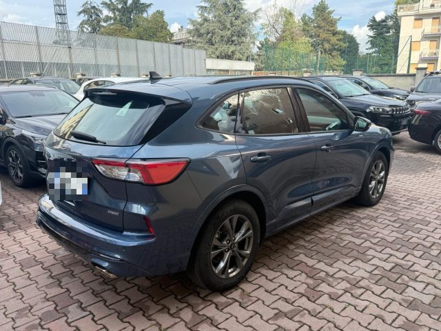 Ford Kuga 2.5 Full Hybrid 190 CV CVT 2WD ST-Line - foto 4 di 9