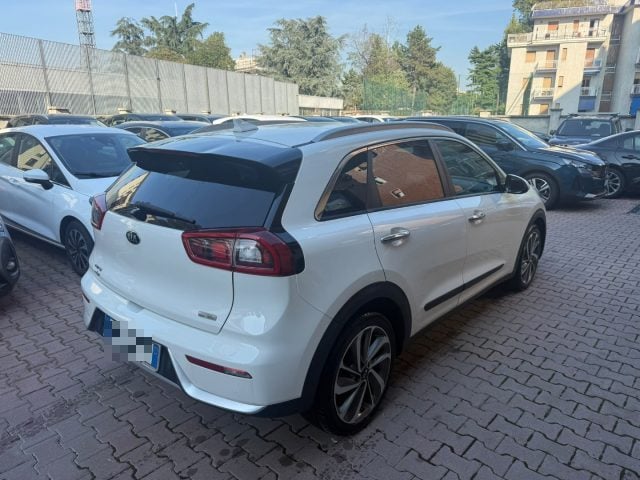 Kia Niro 1.6 GDi DCT HEV Style - foto 4 di 4