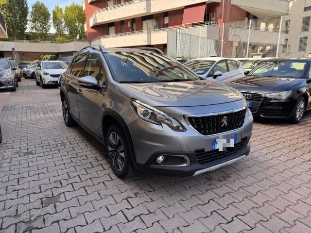 Peugeot 2008 1° serie PureTech 82 S&S Allure - foto 2 di 4