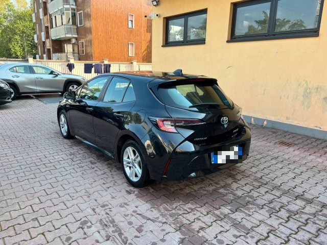 Toyota Corolla 1.8 Hybrid Active - foto 4 di 4
