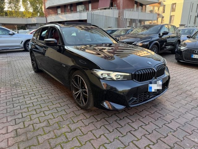 BMW 330 e xDrive Touring Msport TETTO PANORAMICO, del 2023, 108.000 km, in vendita a Sesto San Giovanni (MI)