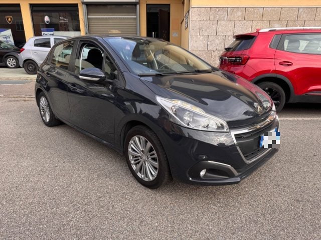 Peugeot 208 1° serie PureTech 82 5 porte Active - foto 2 di 4