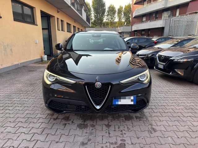 Alfa Romeo Stelvio 2.2 Turbodiesel 190 CV AT8 Q4 Business - foto 3 di 4
