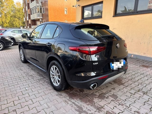 Alfa Romeo Stelvio 2.2 Turbodiesel 190 CV AT8 Q4 Business - foto 4 di 4