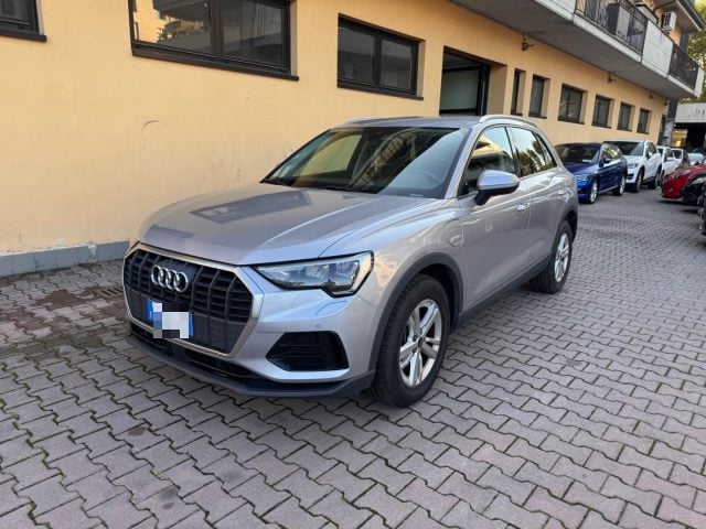 Audi Q3 45 TFSI e S tronic PHEV - foto 3 di 4
