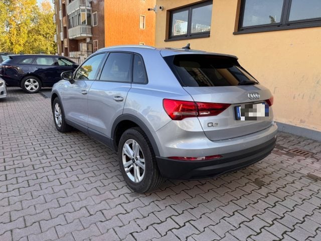Audi Q3 45 TFSI e S tronic PHEV - foto 4 di 4