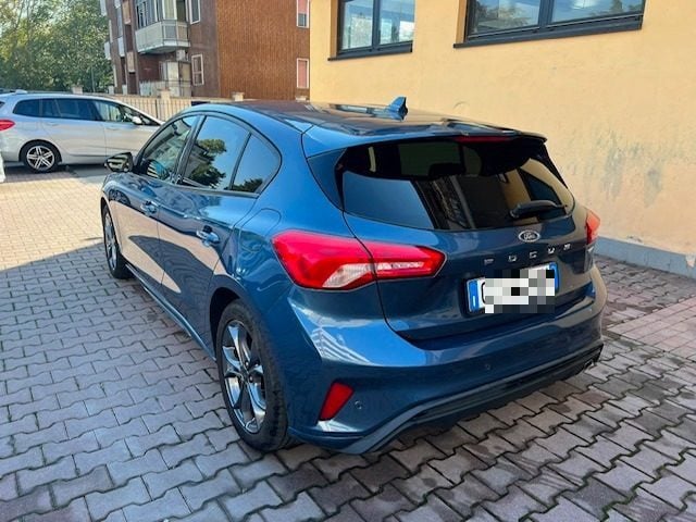 Ford Focus 1.0 EcoBoost Hybrid 155 CV 5p. ST-Line X - foto 4 di 4