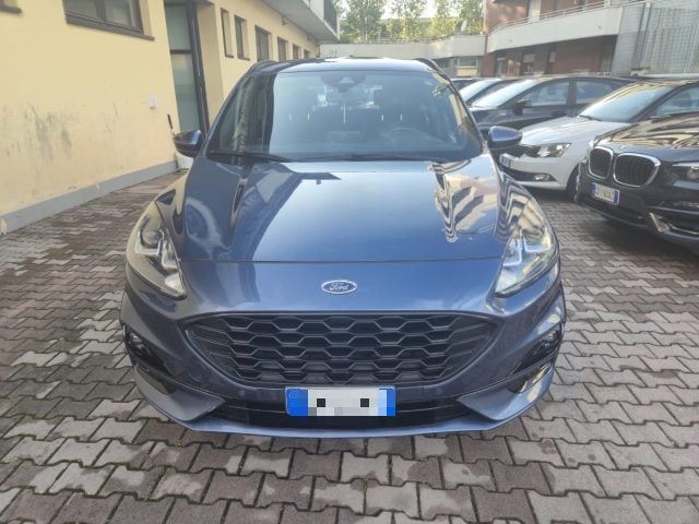Ford Kuga 2.5 Full Hybrid 190 CV CVT 2WD ST-Line - foto 2 di 4