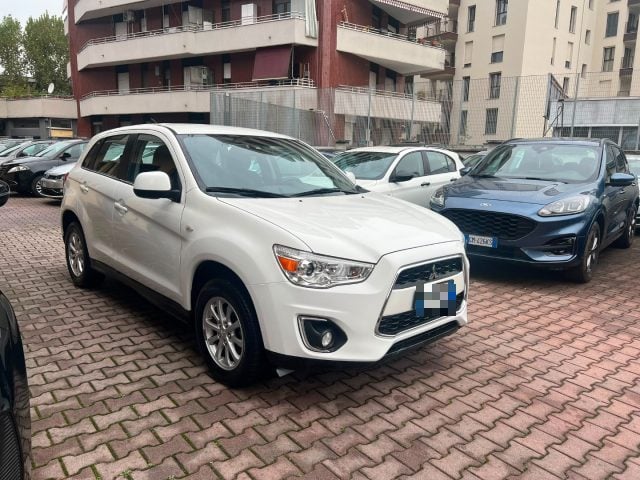 Mitsubishi ASX 1.8 DI-D 150 CV 4WD Invite - foto 3 di 4