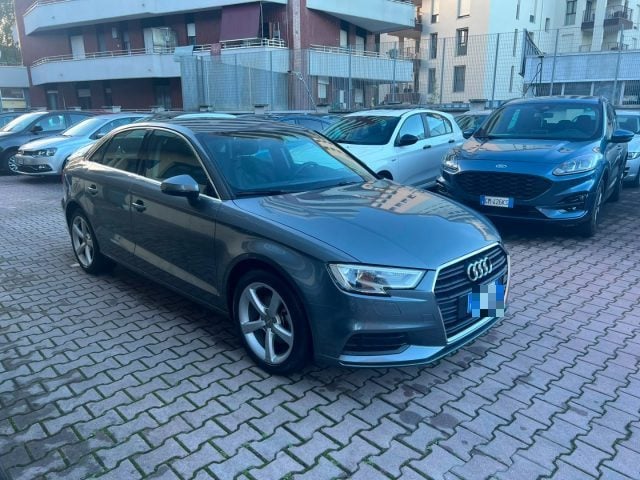 Audi A3 Sedan 1.5 TFSI COD S tronic Business - foto 3 di 4
