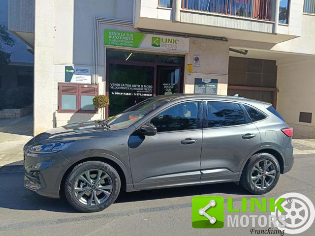 Ford Kuga 2.5 Full Hybrid 190 CVT 2WD ST-Line Design usato a PUTIGNANO