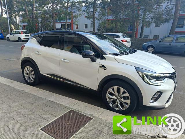Renault Captur TCe 100 CV GPL Intens - foto 4 di 4