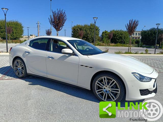 Maserati Ghibli V6 Diesel Gransport - foto 2 di 4